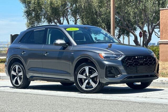 2022 AUDI Q5