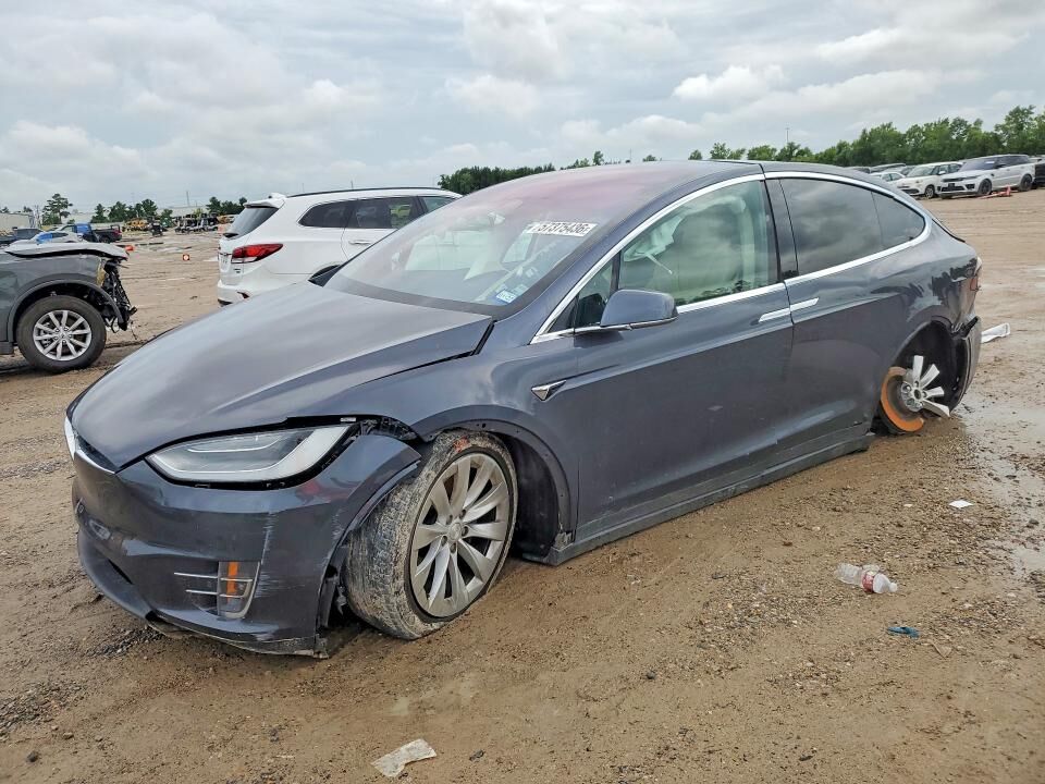 2019 TESLA Model X