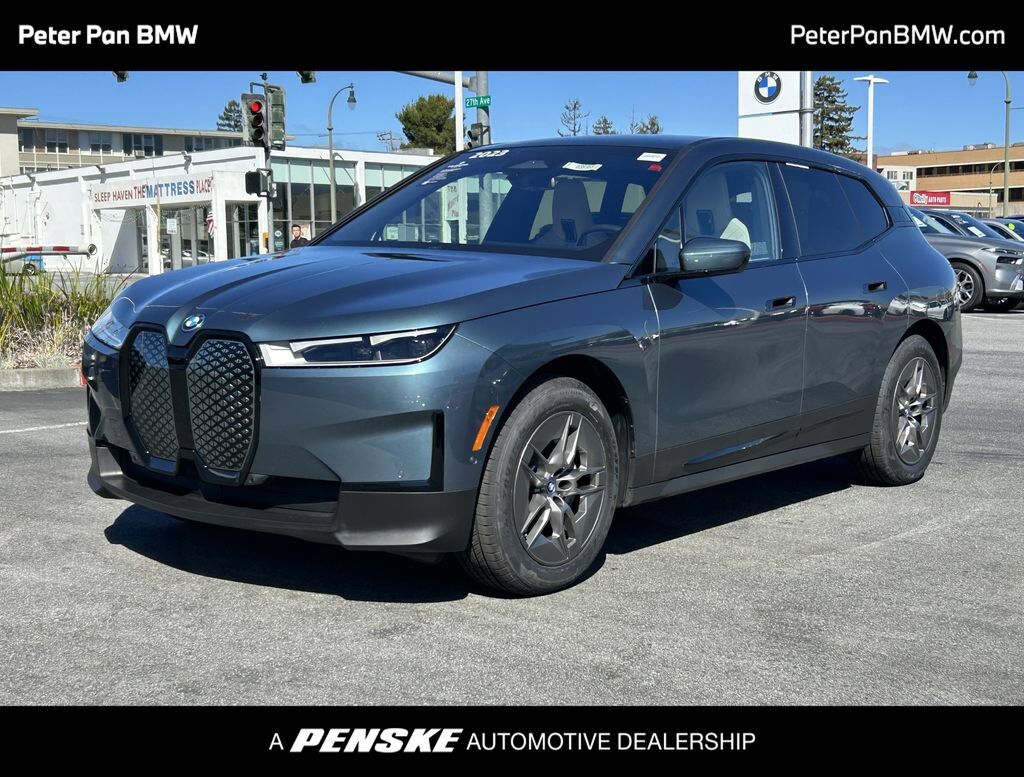2023 BMW ix