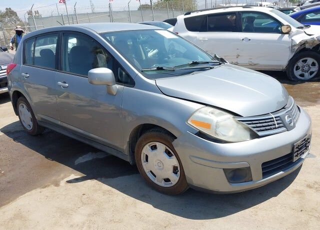 2008 NISSAN Versa
