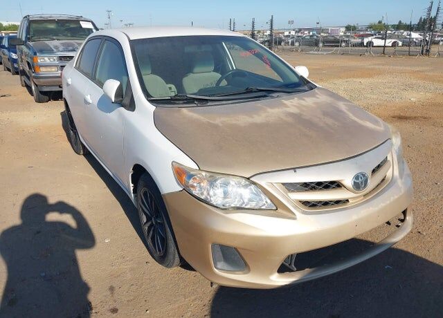 2011 TOYOTA Corolla