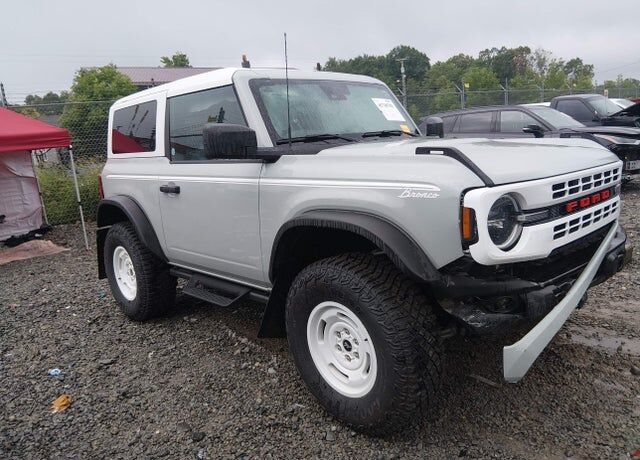 2024 FORD Bronco