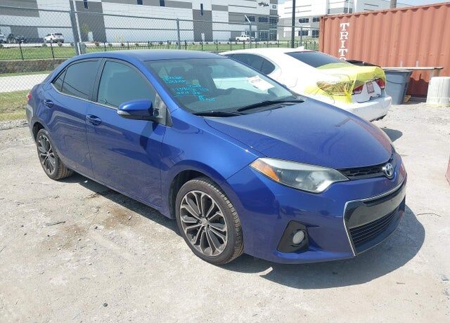 2015 TOYOTA Corolla
