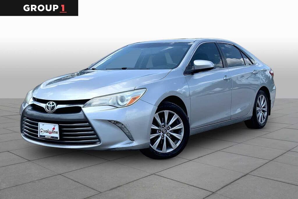 2017 TOYOTA Camry