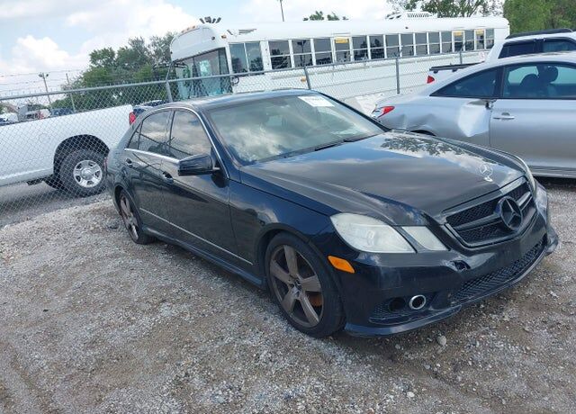 2010 MERCEDES-BENZ E-Class