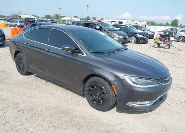 2015 CHRYSLER 200