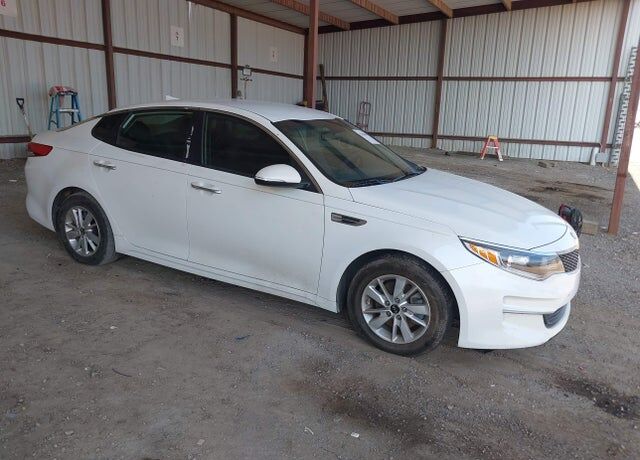 2016 KIA Optima