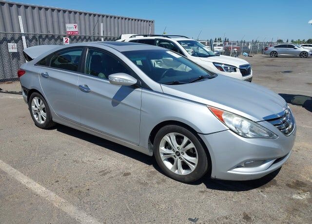 2011 HYUNDAI Sonata