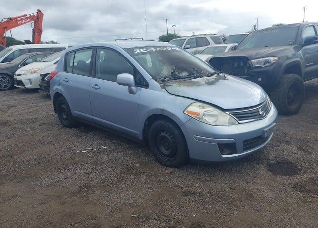 2010 NISSAN Versa