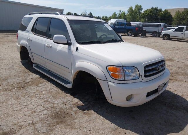 2004 TOYOTA Sequoia