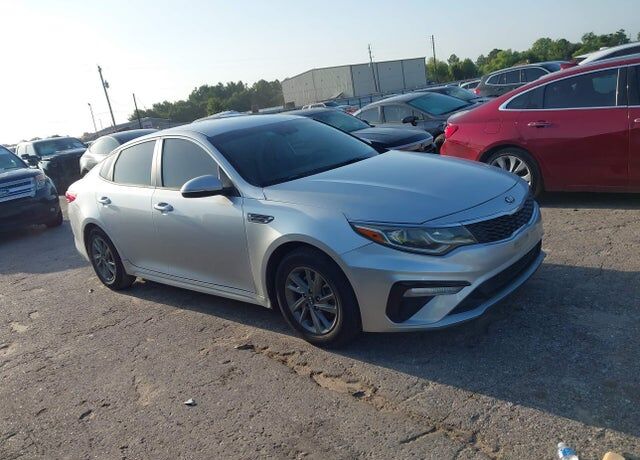 2019 KIA Optima