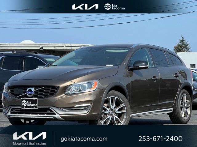 2016 VOLVO V60CC
