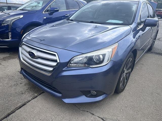 2016 SUBARU Legacy