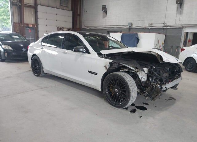 2012 BMW 7 Series