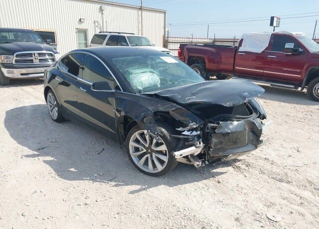 2018 TESLA Model 3