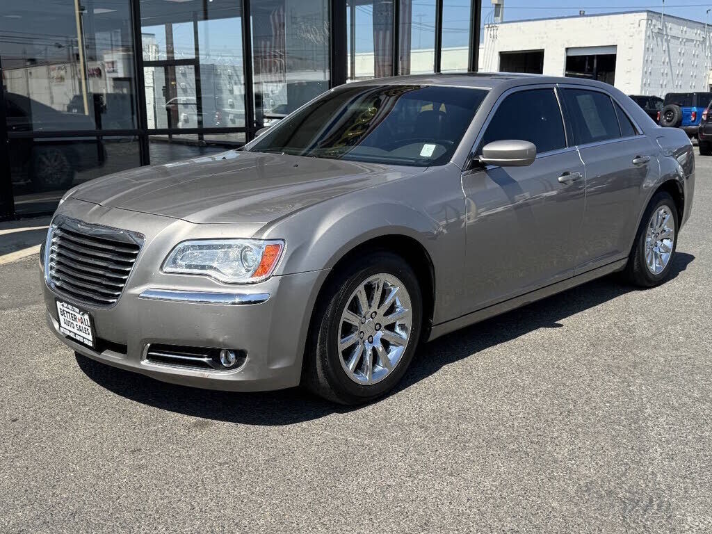 2014 CHRYSLER 300