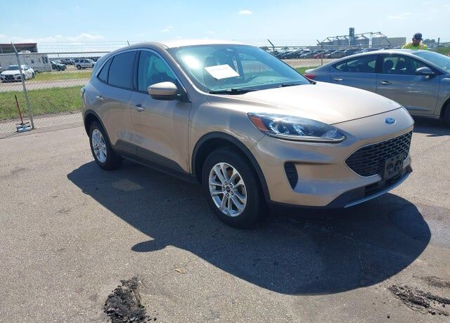 2020 FORD Escape