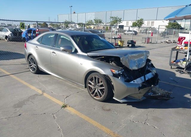 2016 LEXUS IS