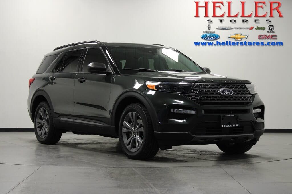 2021 FORD Explorer