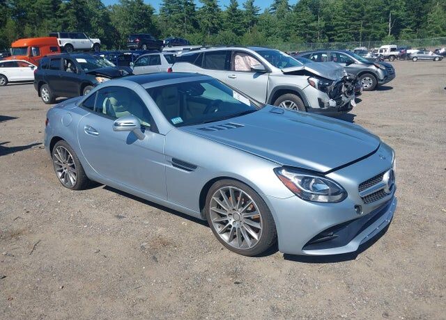 2017 MERCEDES-BENZ SLC-Class