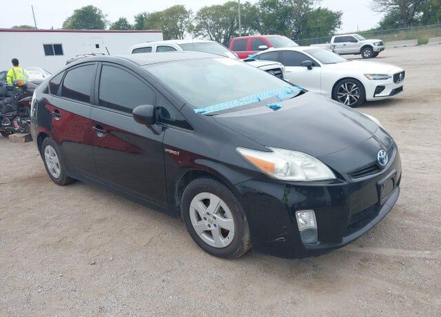 2011 TOYOTA PRIUS