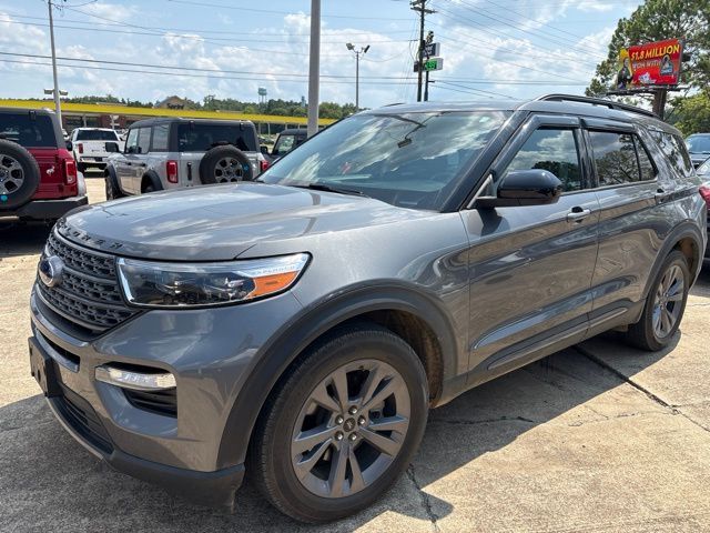 2023 FORD Explorer