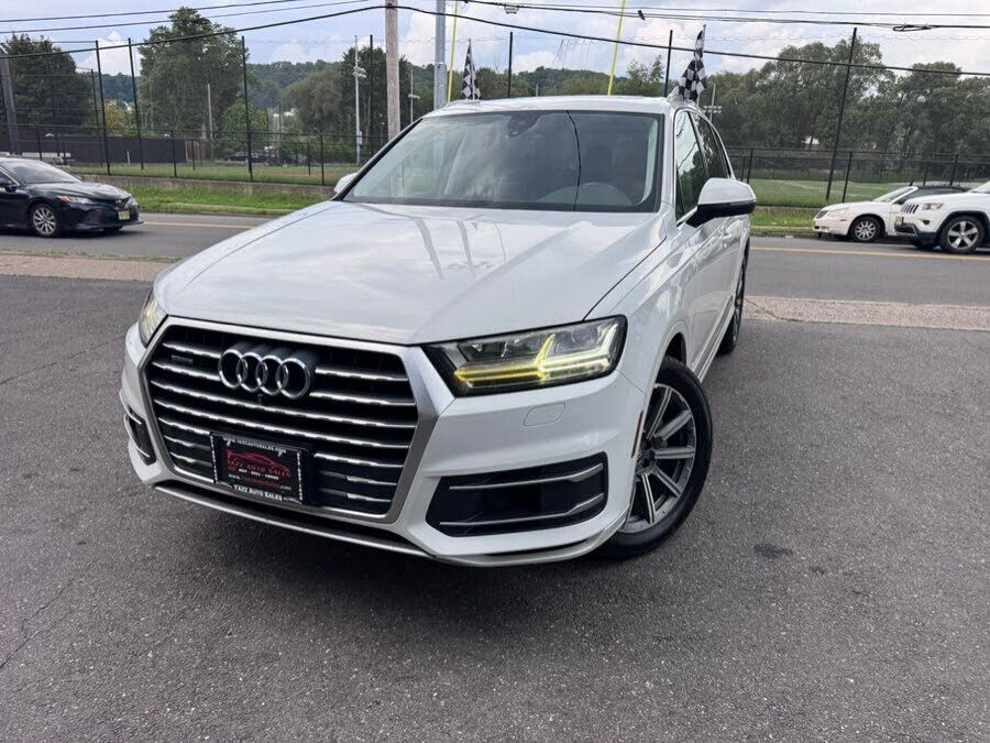 2019 AUDI Q7