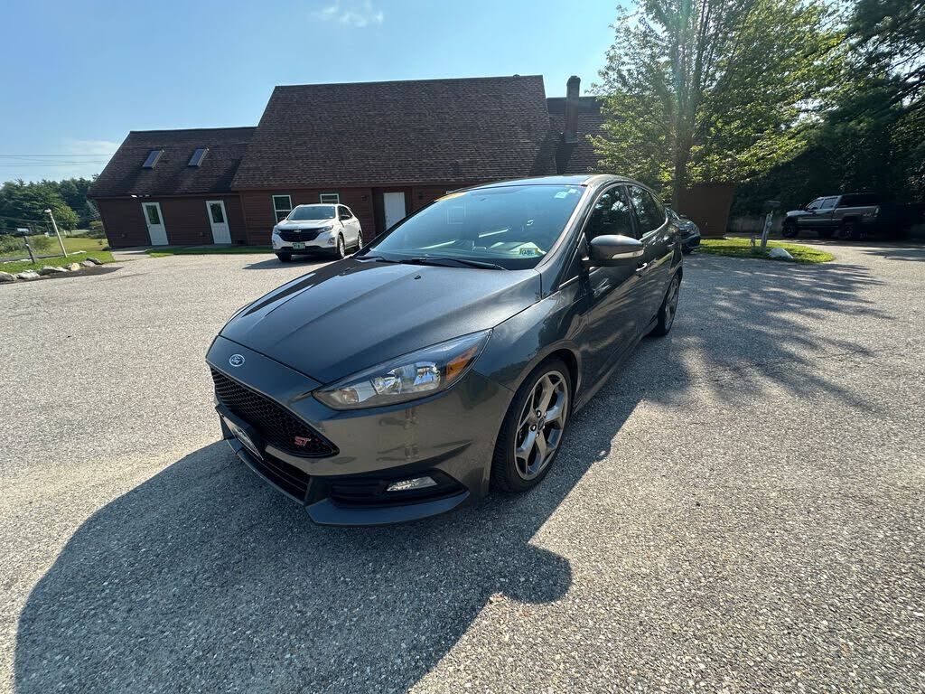 2017 FORD Focus