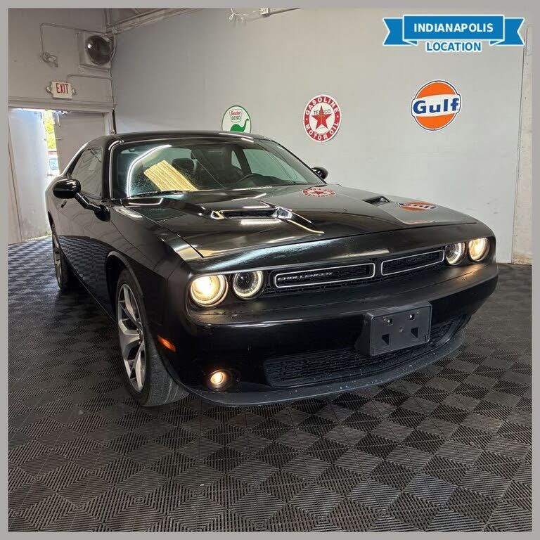 2015 DODGE Challenger