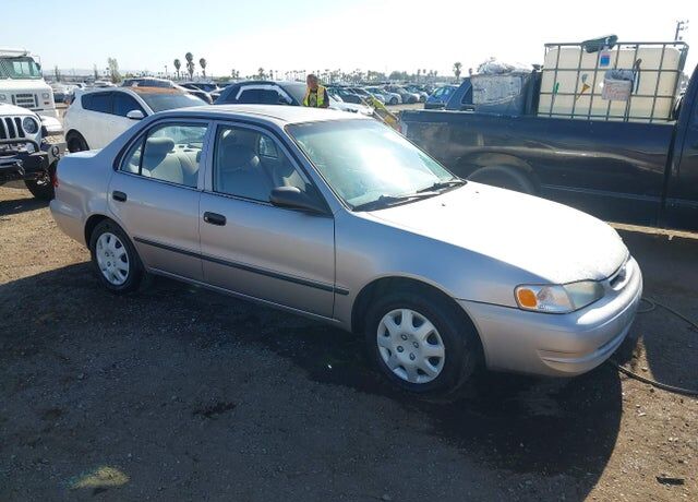2000 TOYOTA Corolla