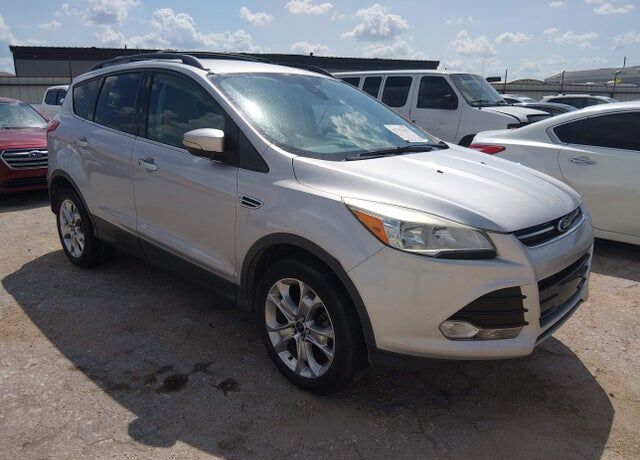 2013 FORD Escape