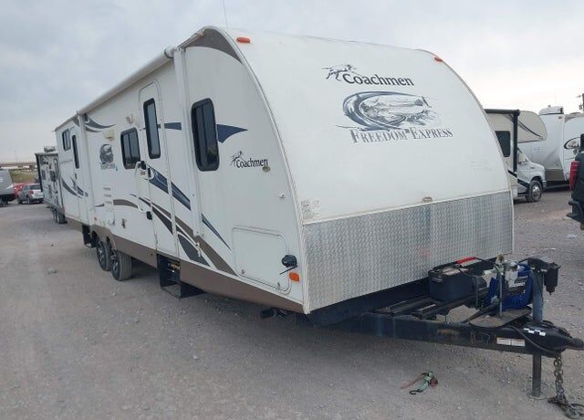 2013 FOREST RIVER Freedom Express