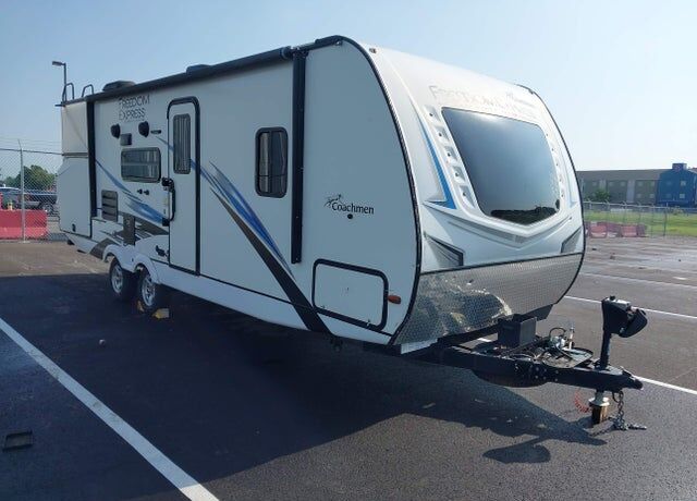 2021 FOREST RIVER Freedom Express