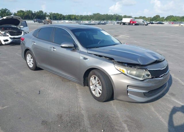 2018 KIA Optima