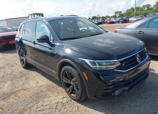 2024 VOLKSWAGEN Tiguan 4Motion