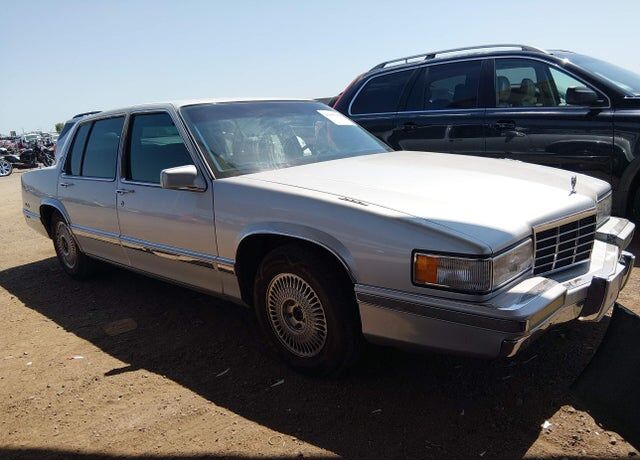 1993 CADILLAC Deville