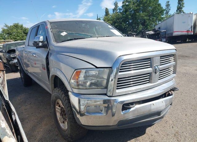 2012 DODGE Ram