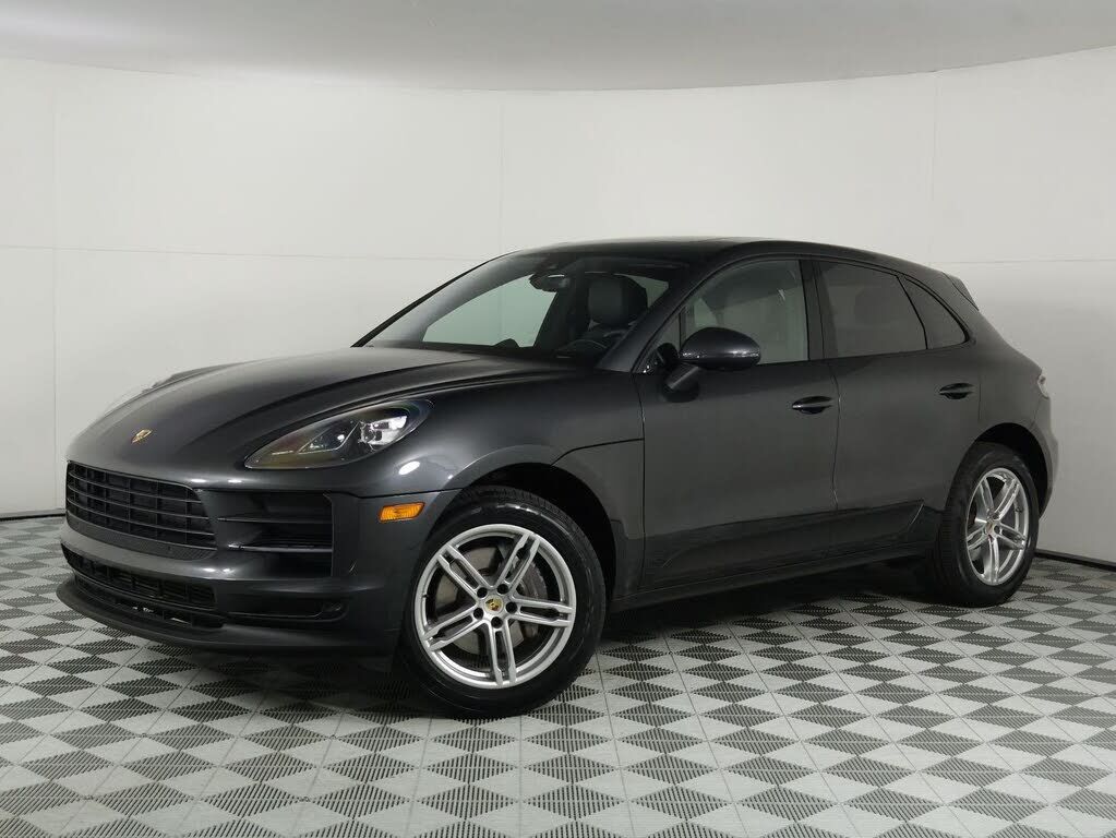 2021 PORSCHE Macan