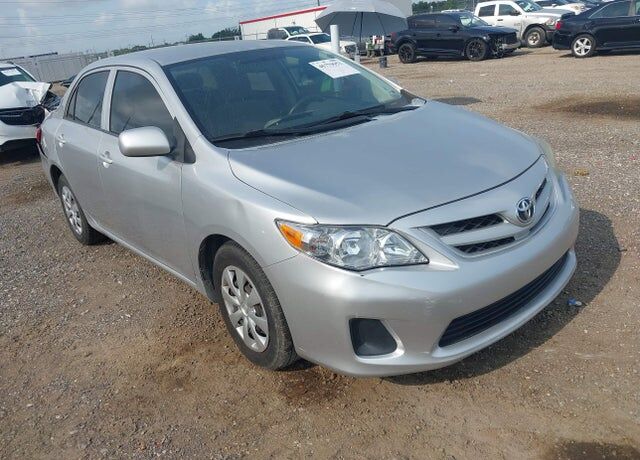 2012 TOYOTA Corolla