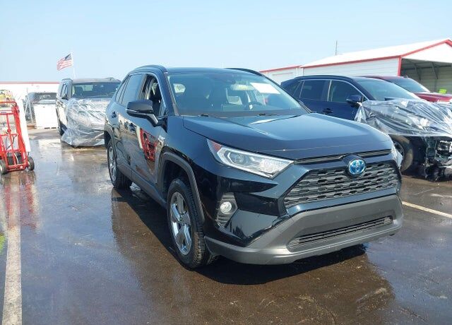 2021 TOYOTA RAV4