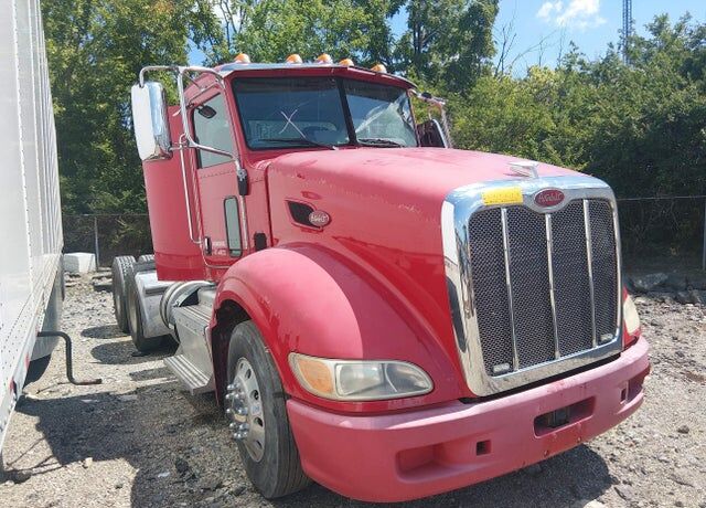 2013 PETERBILT 386