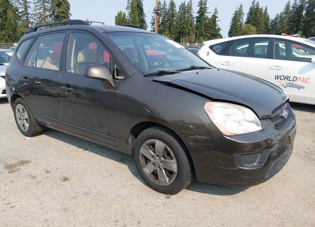 2009 KIA Rondo