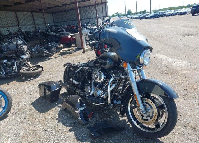 2013 HARLEY DAVIDSON Street Glide