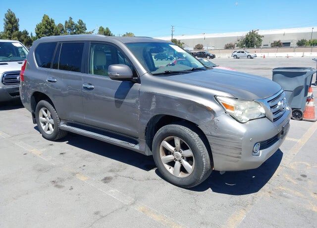 2011 LEXUS GX