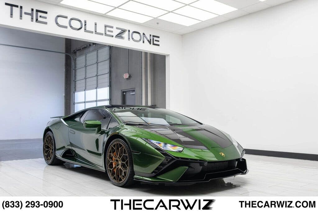 2024 LAMBORGHINI Huracan