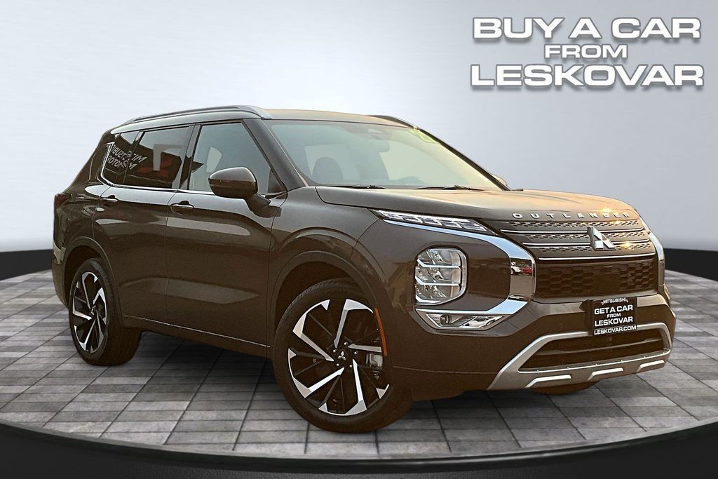 2022 MITSUBISHI Outlander