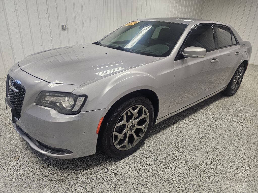2015 CHRYSLER 300