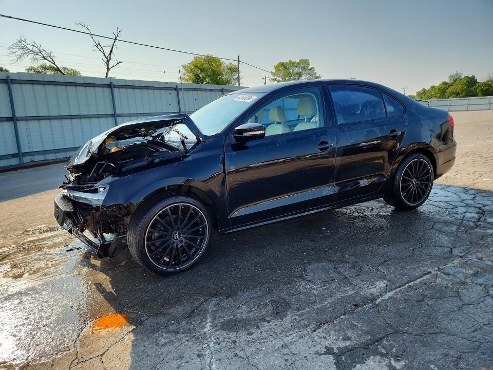 2012 VOLKSWAGEN Jetta