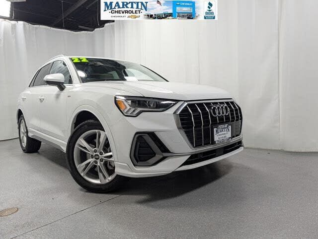 2022 AUDI Q3