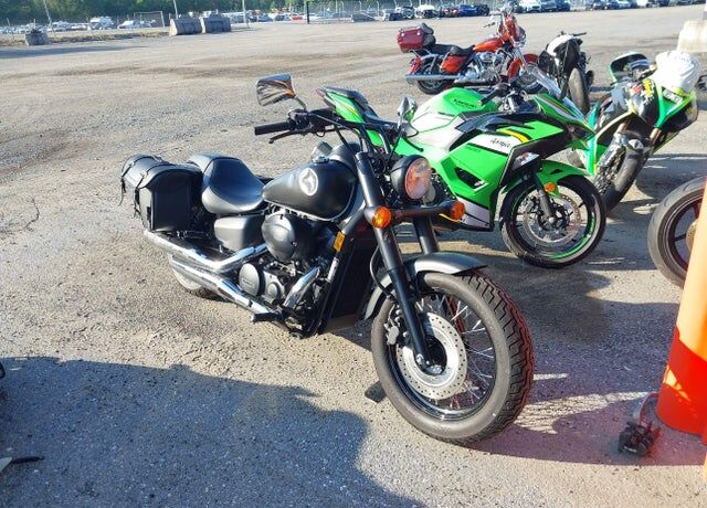 2023 HONDA VT750